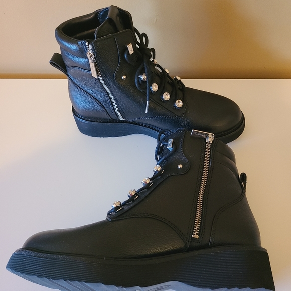 Michael Kors All Black Leather Combat boots 8.5 - Picture 3 of 5